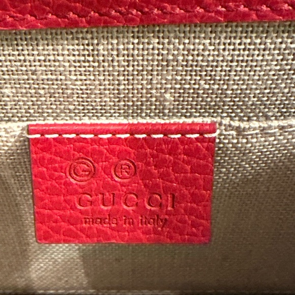 Gucci GG Interlocking G Red Leather Crossbody Shoulder Bag - Picture 7 of 10